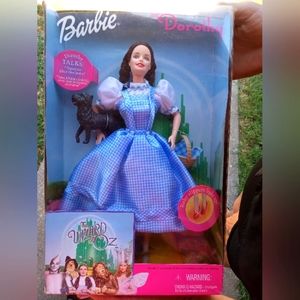 Vintage 1999 Dorthy Barbie